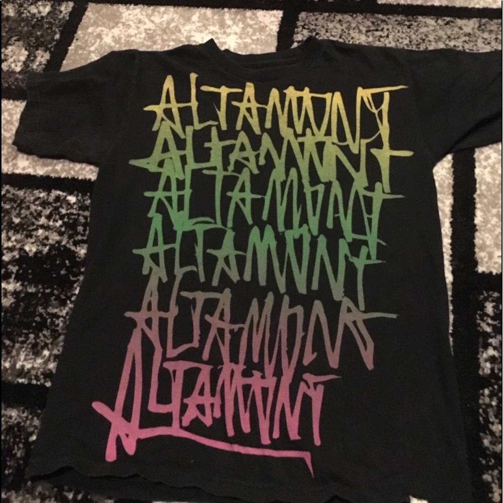 Men’s Colorful altamont tee